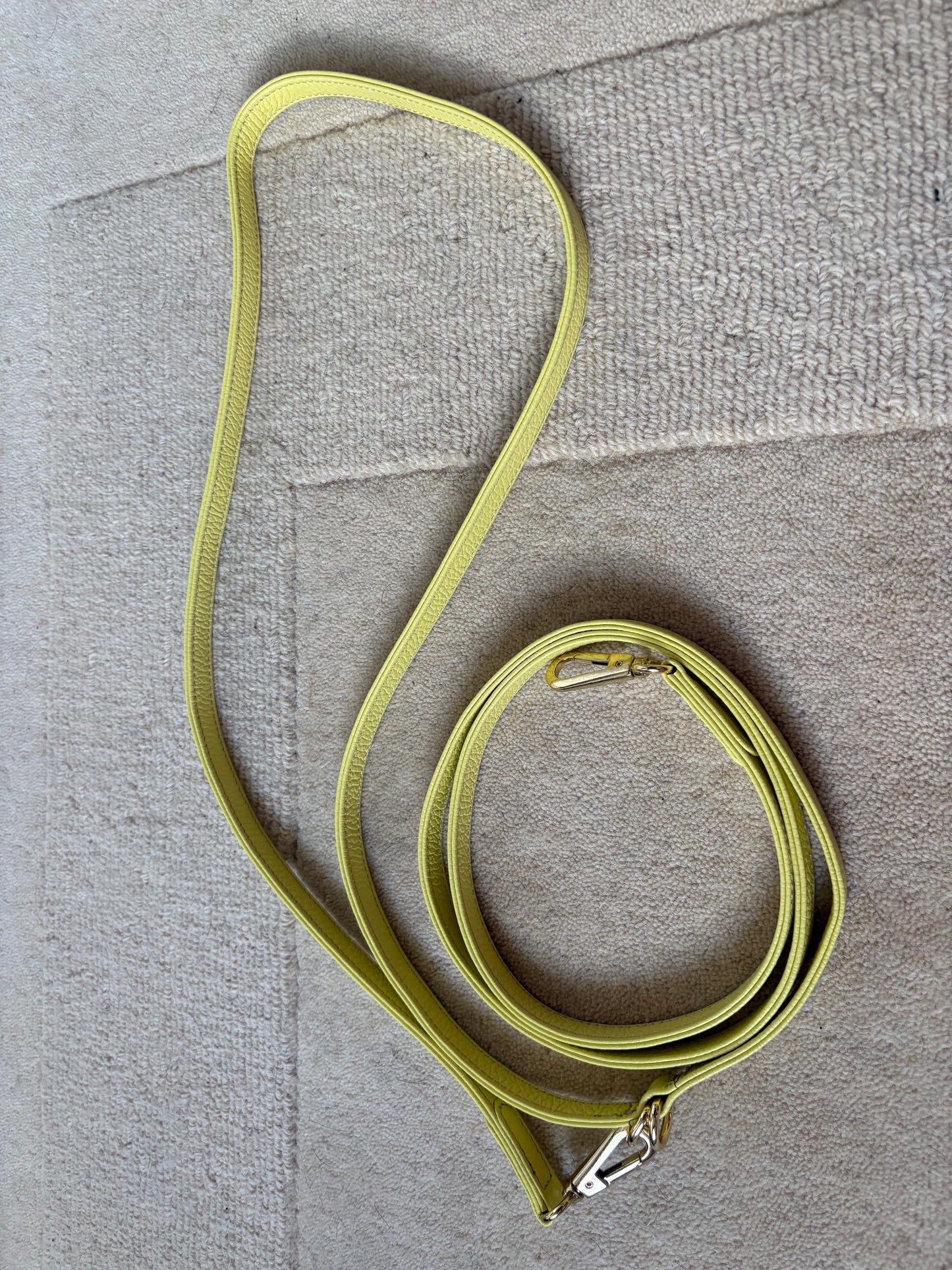 Crossbody Leash