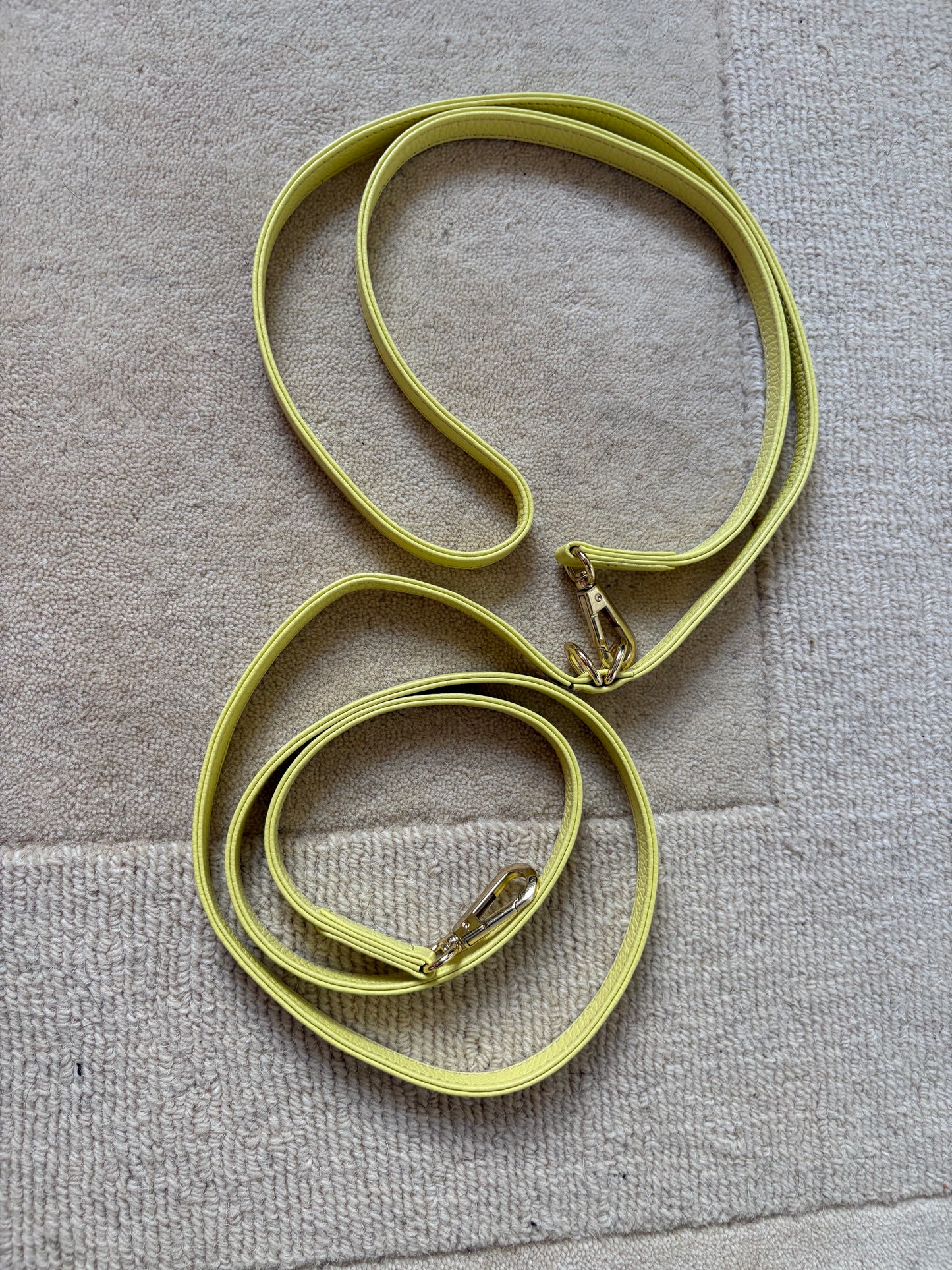 Crossbody Leash